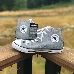 Converse All Star High-tops Men’s 8.5 Women’s 10.5